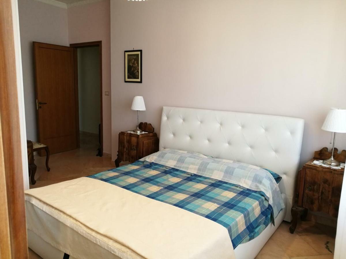 B&B Domus Lupiae Lecce Exterior photo